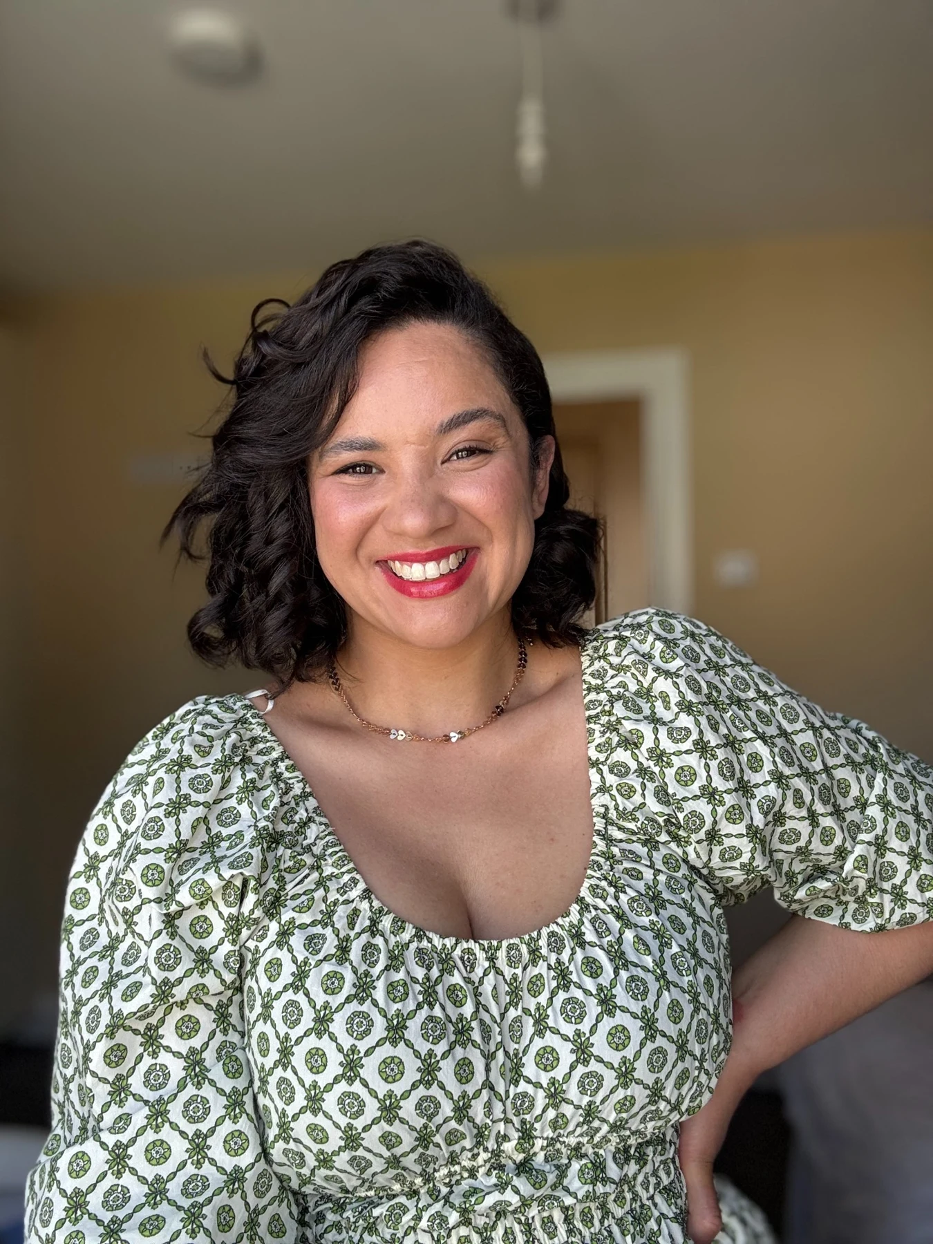 Lu Souza smiling